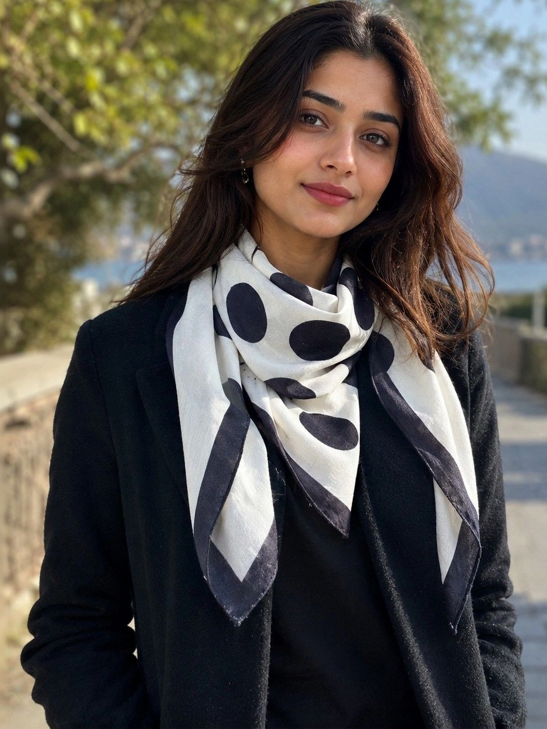 Desibutik Women Printed Scarf