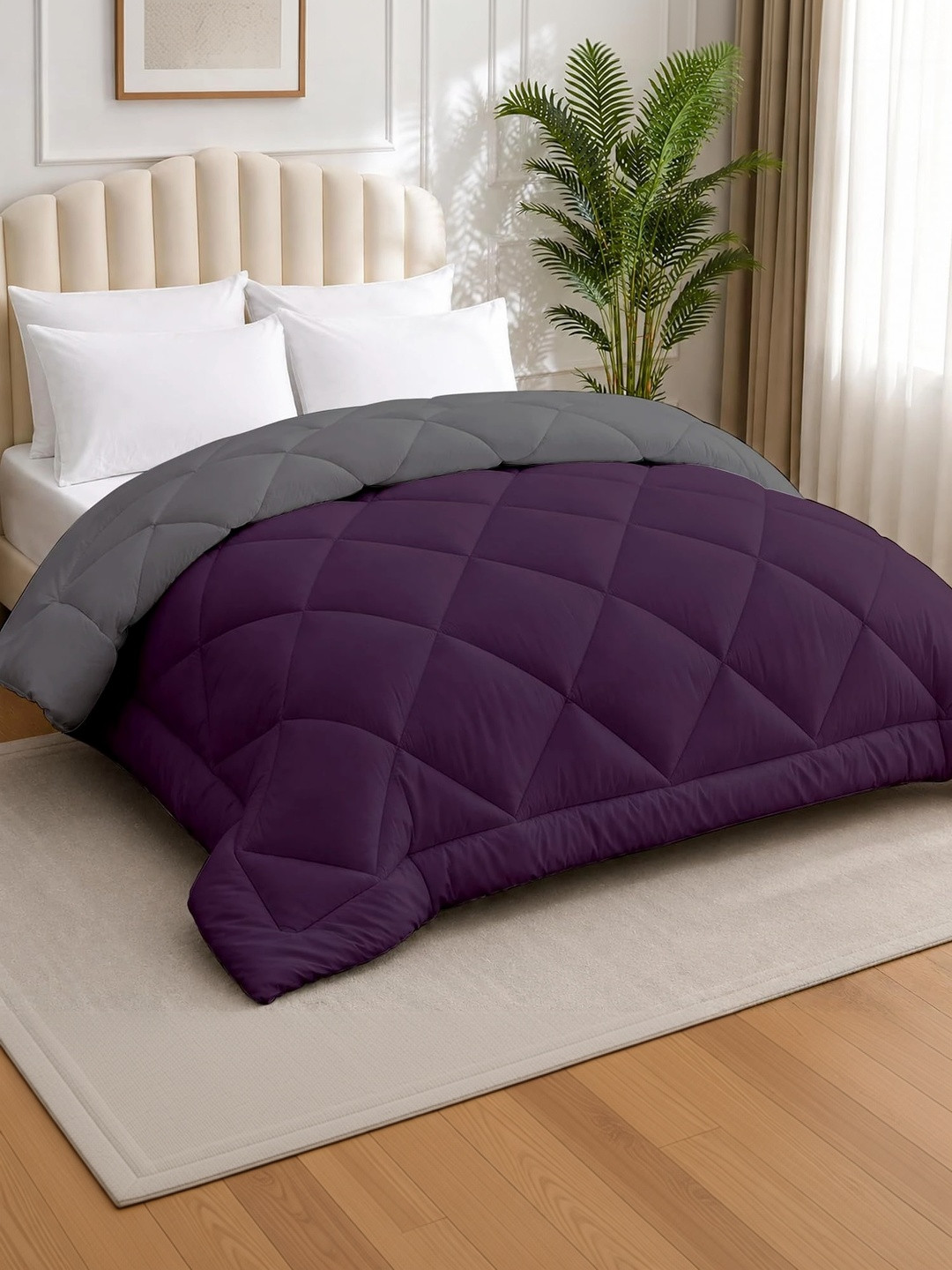AYKA Burgundy & Grey Heavy Winter 300 GSM Comforter