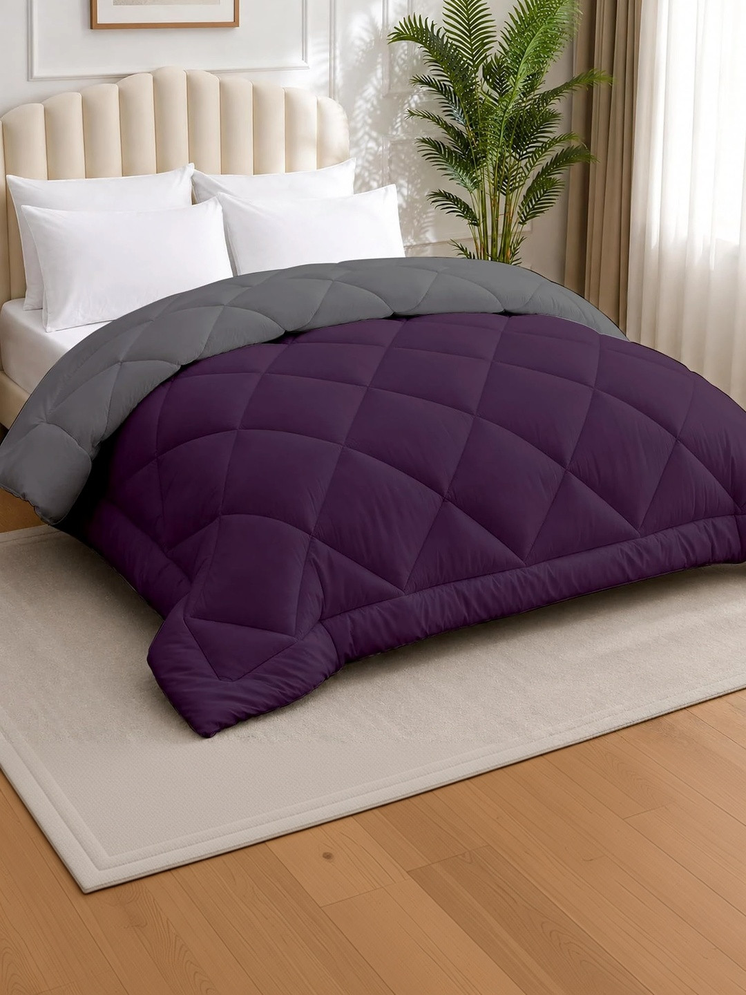 AYKA Burgundy & Grey Heavy Winter 300 GSM Comforter