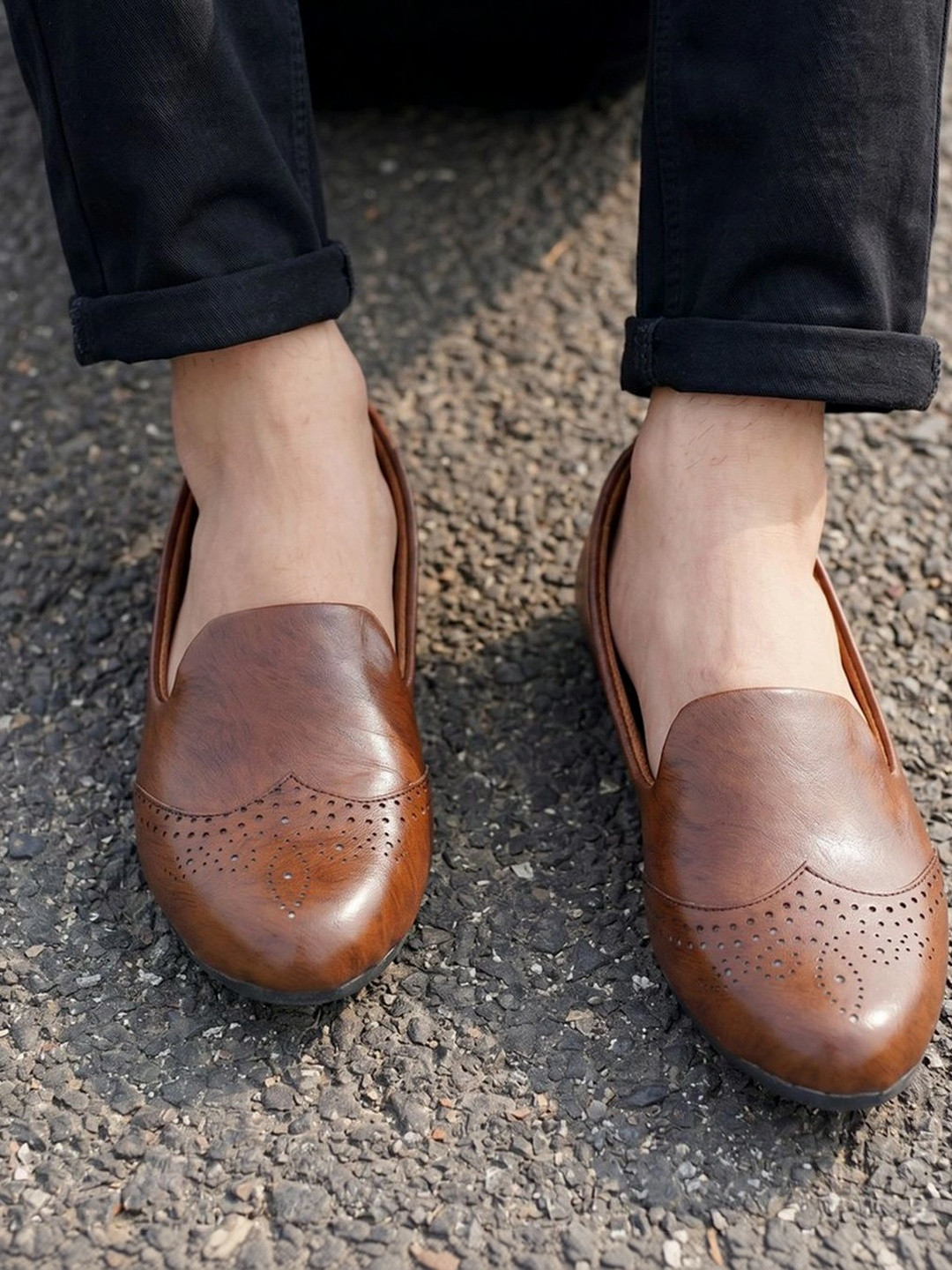 Anouk Men Perforations Loafers