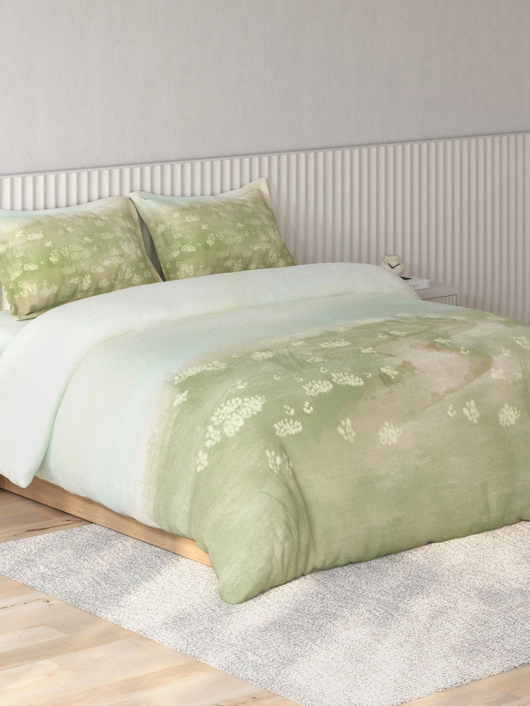 SPACES Green & White Floral 180 TC Bedsheet with 2 Pillow Covers