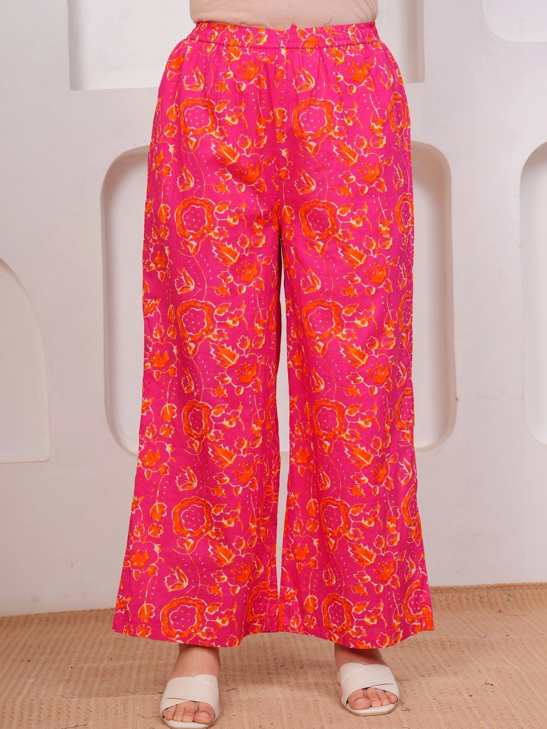 Aramya Women Floral Printed Ethnic Palazzos