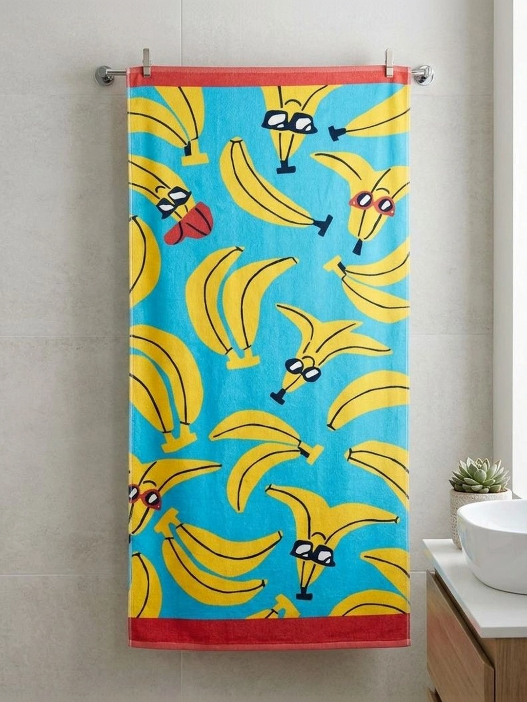Datch Blue & Red 1 Printed Cotton 350 GSM Bath Towel