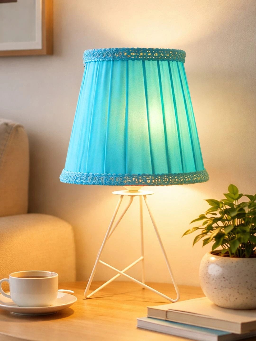 Decorcity Blue Metal Contemporary Frusturical Shaped Table Lamp
