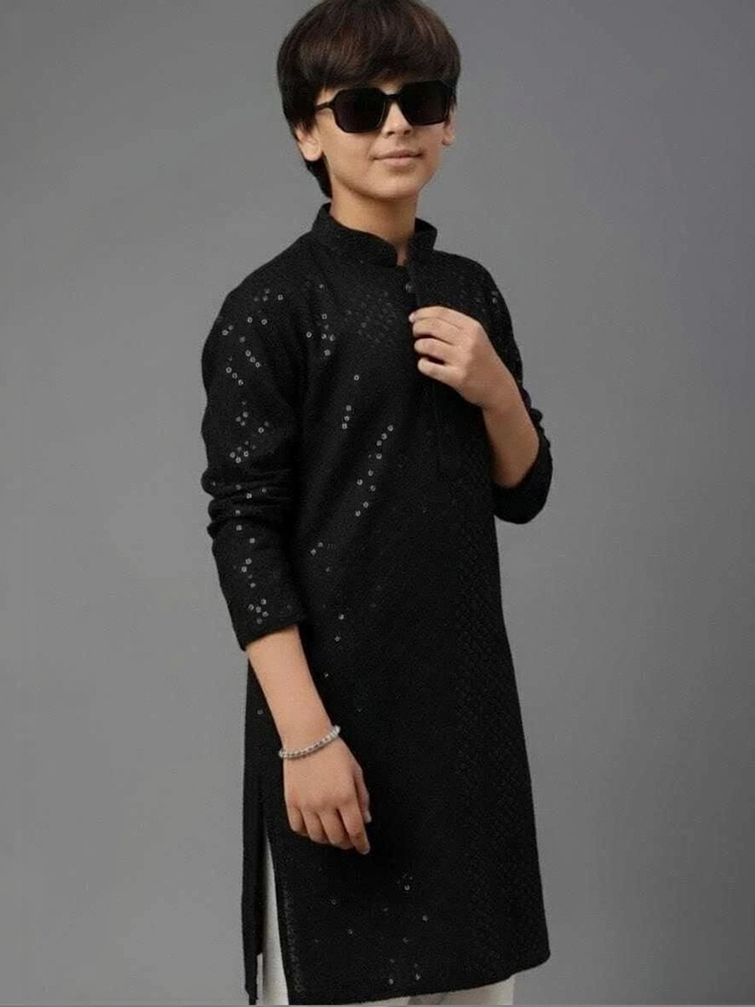 Sweety Rani Boys Regular Sequinned Kurta with Pyjamas