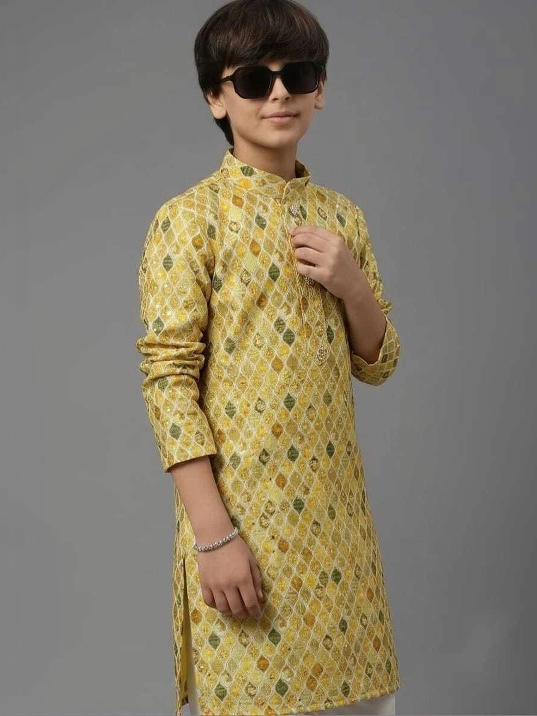 Sweety Rani Boys Printed Regular Kurta with Pyjamas