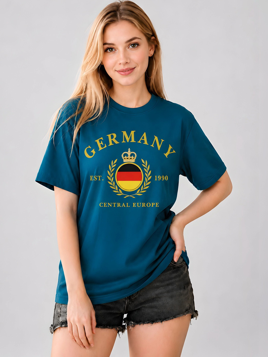 ELVIA Women Typography Printed T-shirt