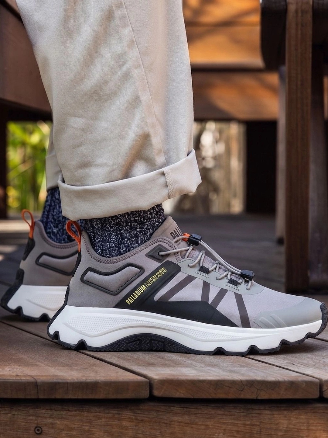PALLADIUM Mens Thunder Escape Shoes