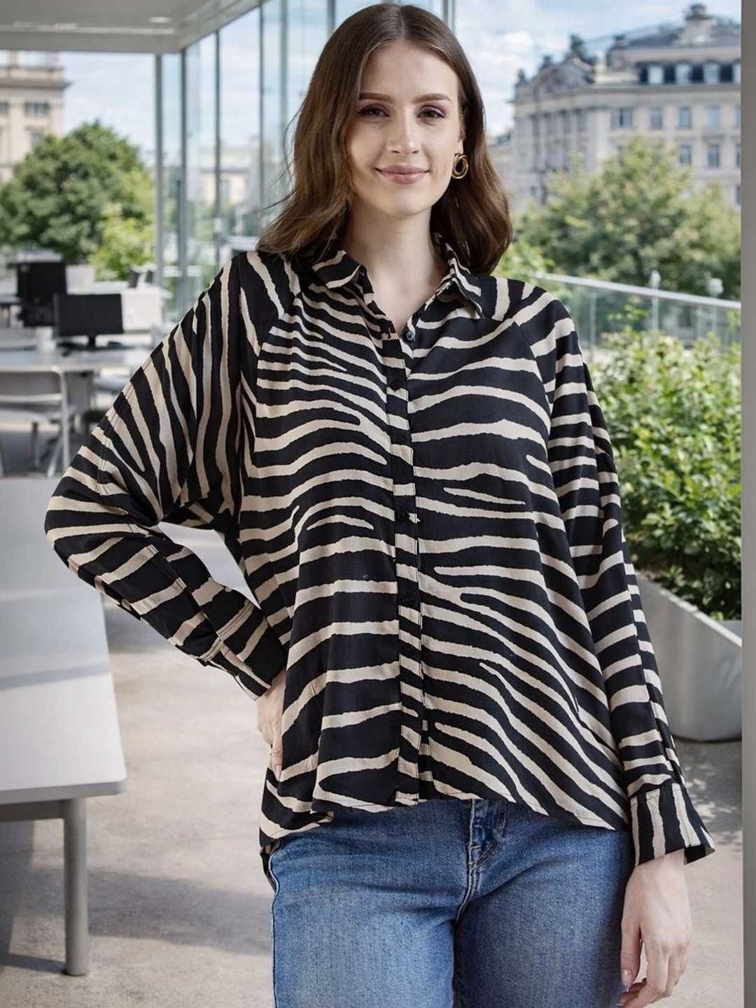 BAESD Classic Horizontal Striped Oversized Casual Shirt