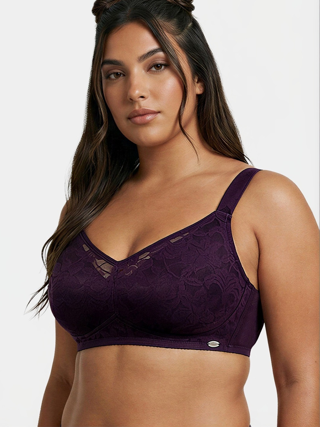 Enamor Non Padded Non-Wired Full Coverage Smooth Molded Cups, Lace Detailing Everyday Bra