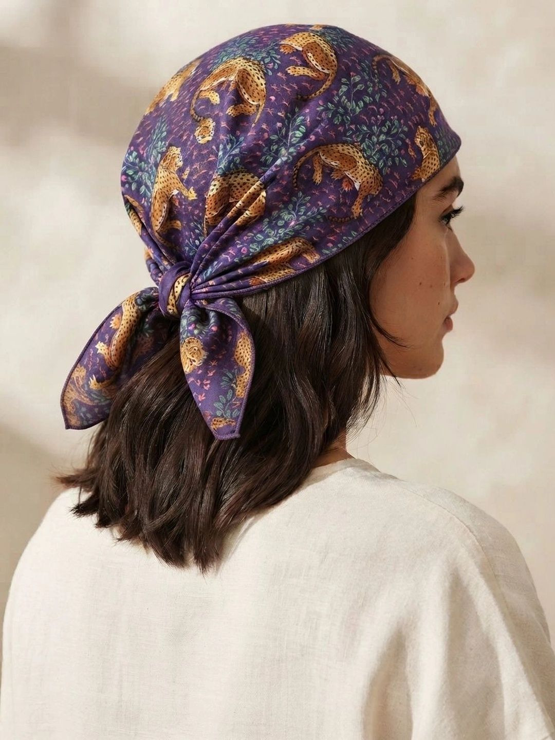 Ravaiyaa Women Purple & Yellow Leopard Printed Pure Cotton Bandana