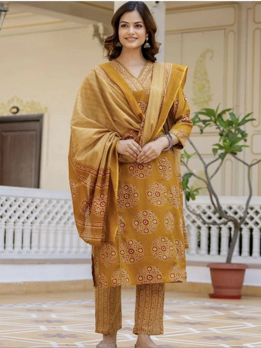 Yashwani Fashion Women Ethnic Printed Regular Pure Cotton Kurta with Palazzo With Dupatta