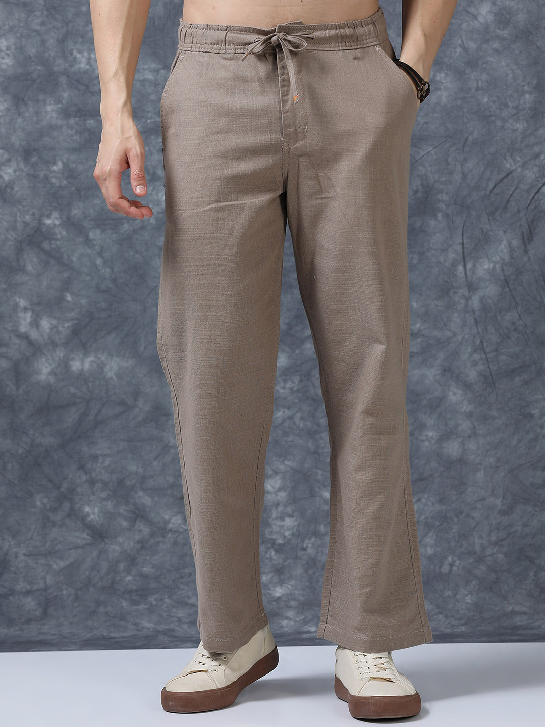 The Roadster Lifestyle Co Men Relaxed Fit Linen Trousers