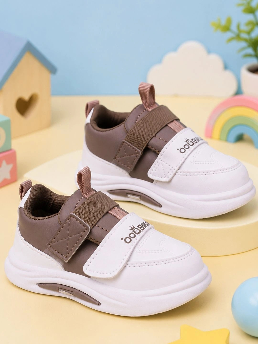 ABLESTEP Boys Colourblocked Sneakers
