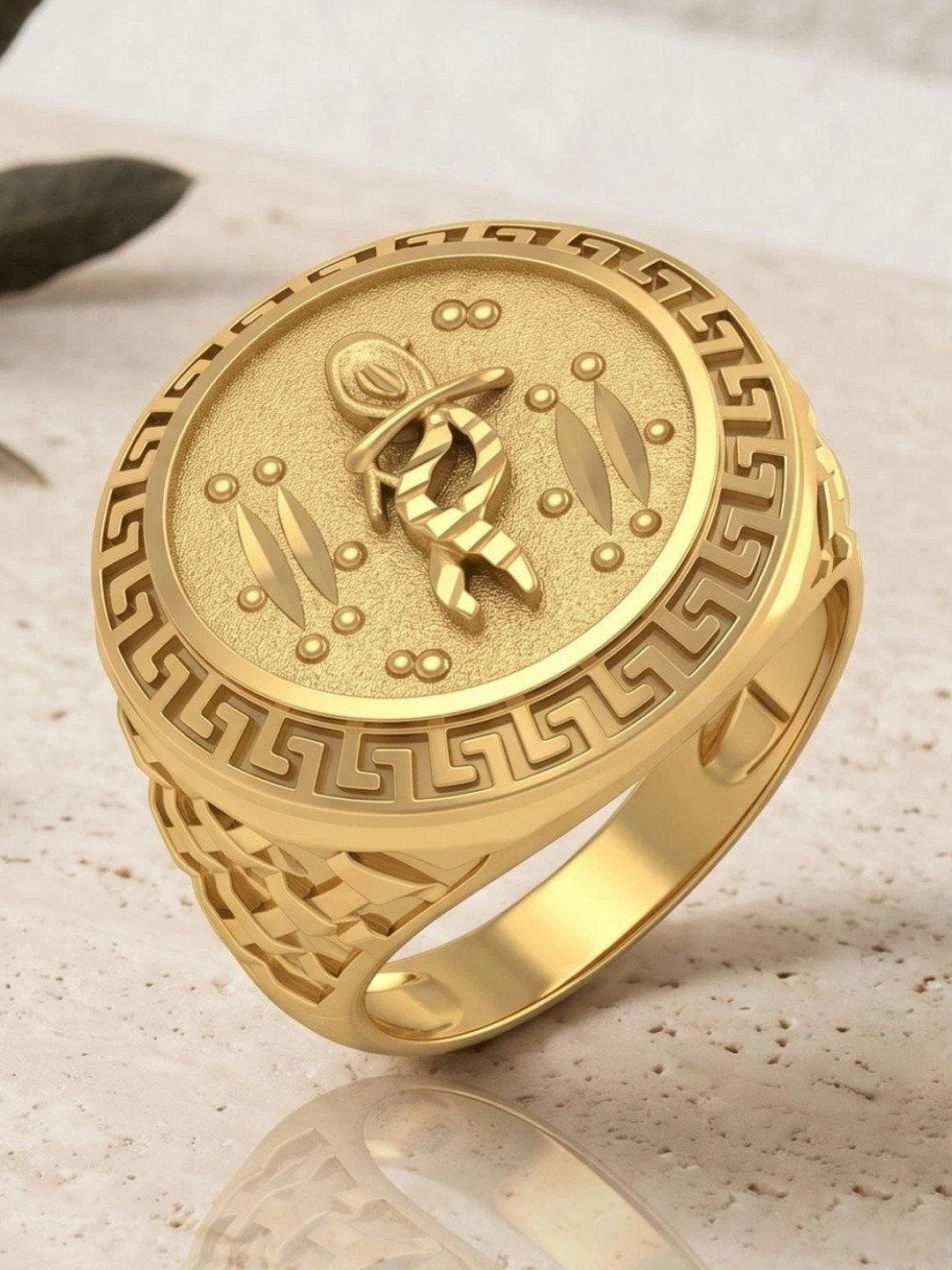 MEMOIR Unisex Gold-Plated Quartz Finger Ring