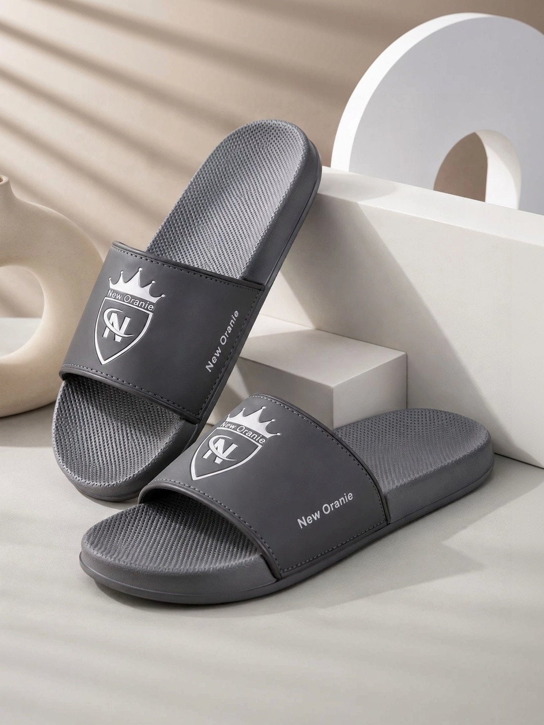 NEW ORANIE Men Printed Sliders