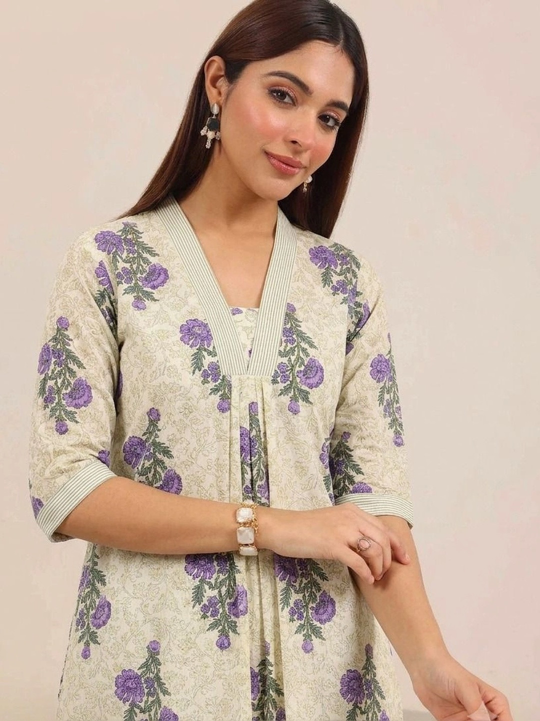 PURSHOTTAM WALA Women Floral Printed Indie Prints Kurta