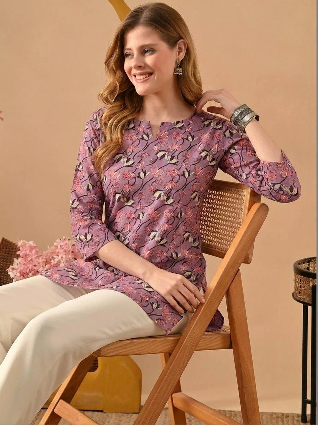 Zyla Women Floral Printed Indie Prints Kurta