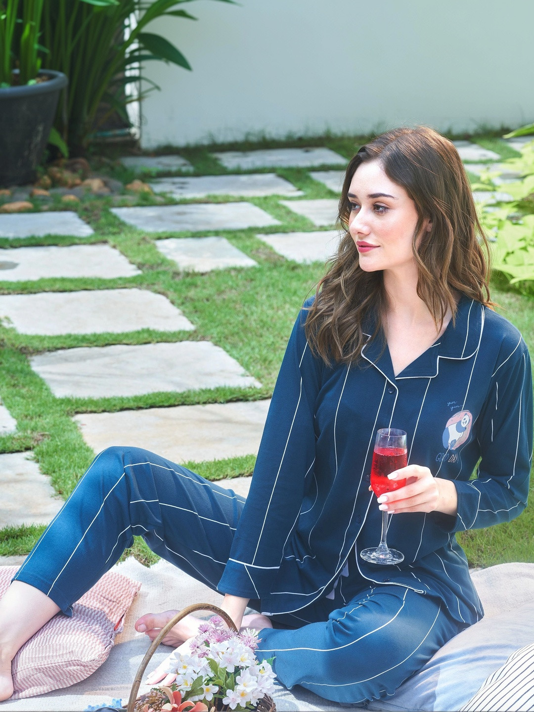 Lotik Women Striped Lapel Collar Night suit
