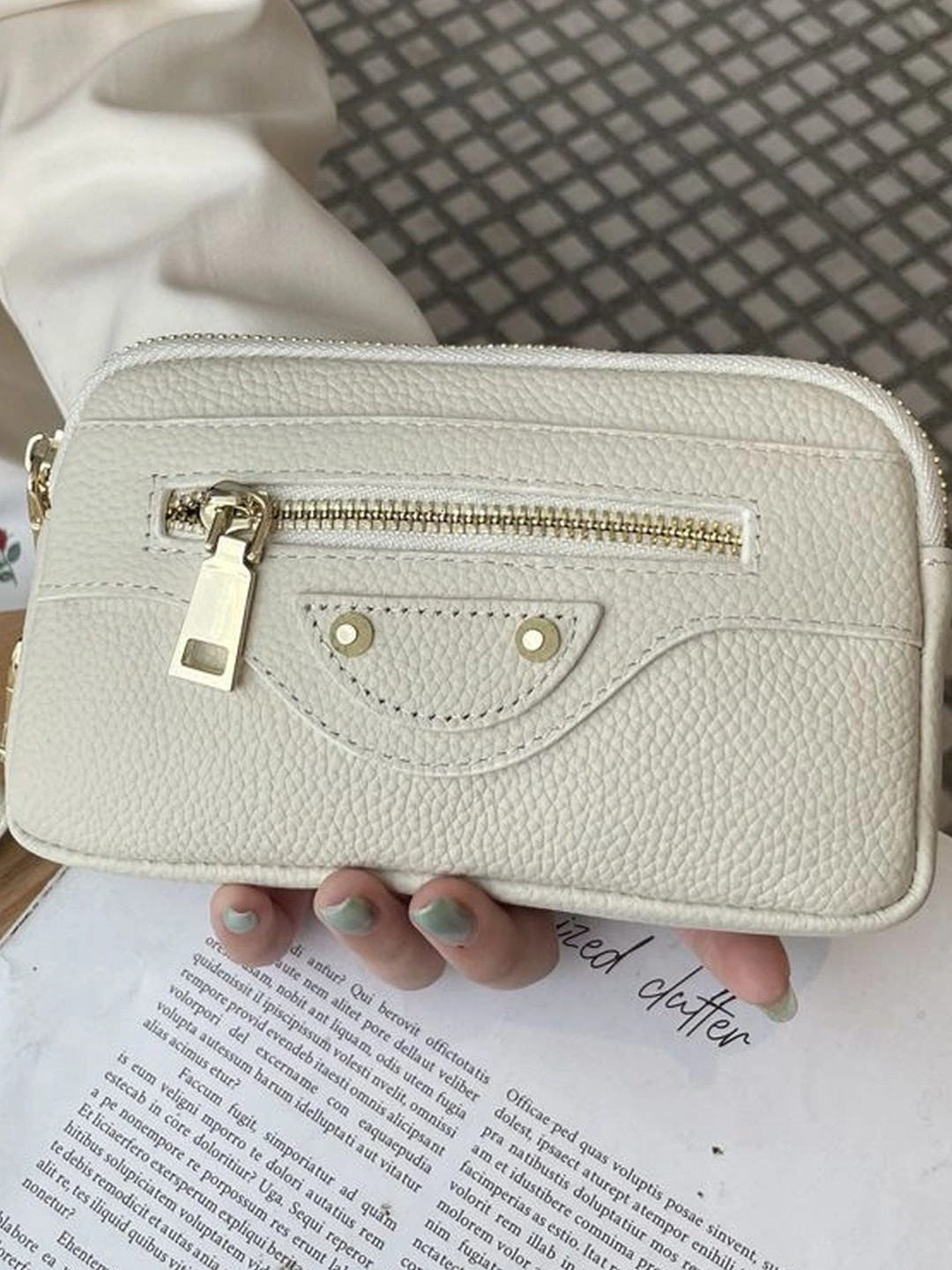VALERIE Women PU Zip Around Wallet