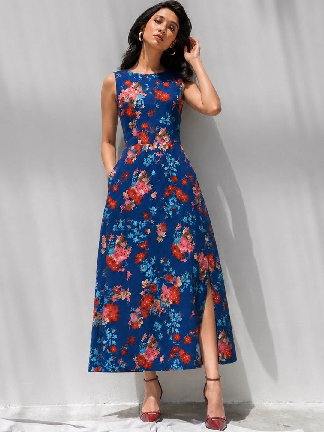 Varanga Floral Print Sheath Midi Dress