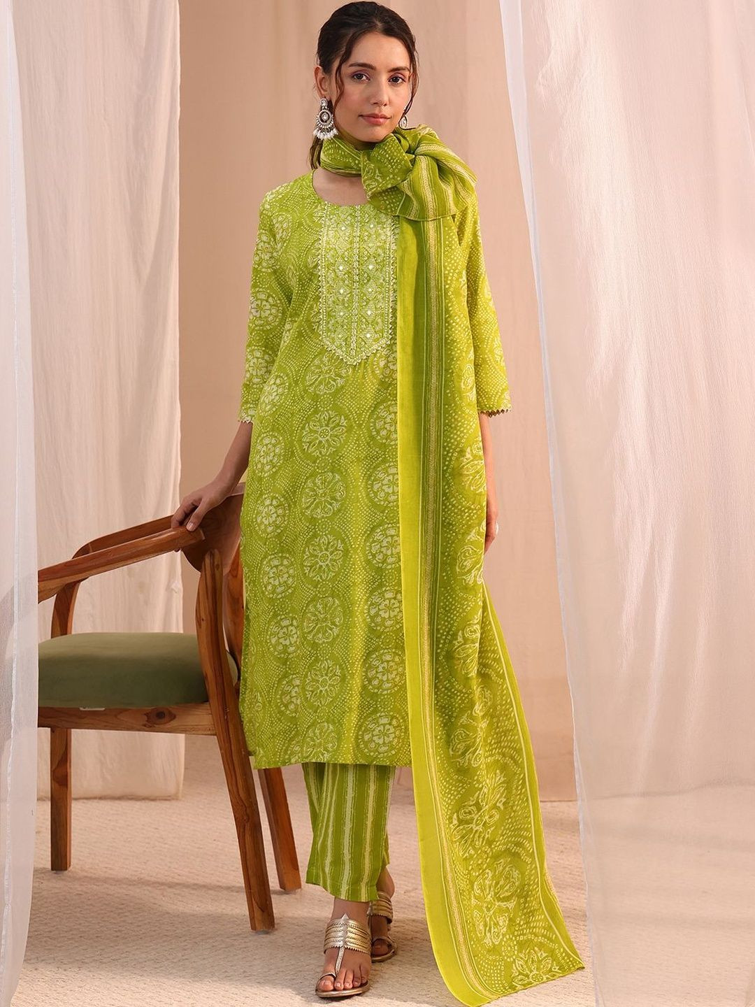 Gerua By Libas Women Ethnic Motifs Printed Regular Mirror Work Kurta with Trousers & With Dupatta