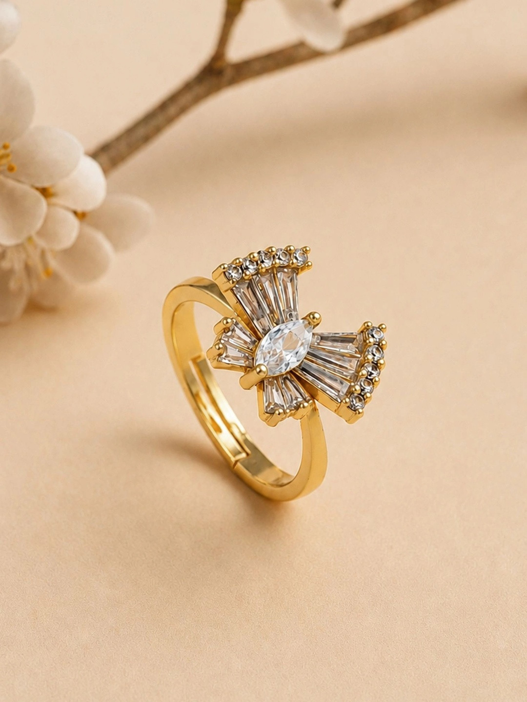 ARTKLIM Gold-Plated Cubic Zirconia-Studded Anti-Tarnish Finger Ring