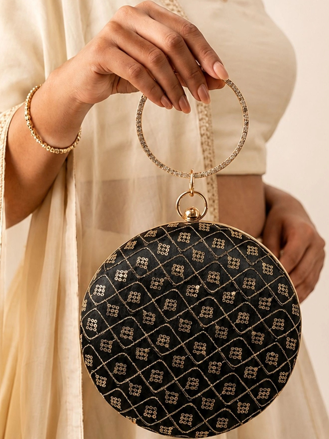 ARTKLIM Embroidered Box Clutch