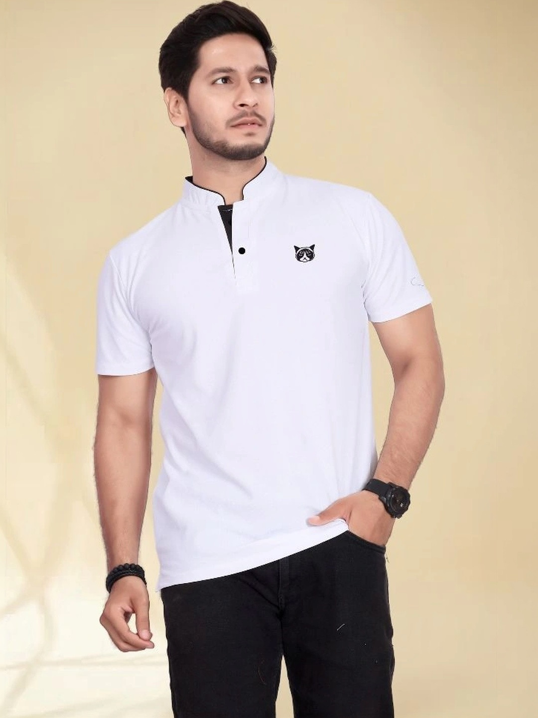 BAGHADBILLO Men Printed Mandarin Collar T-shirt