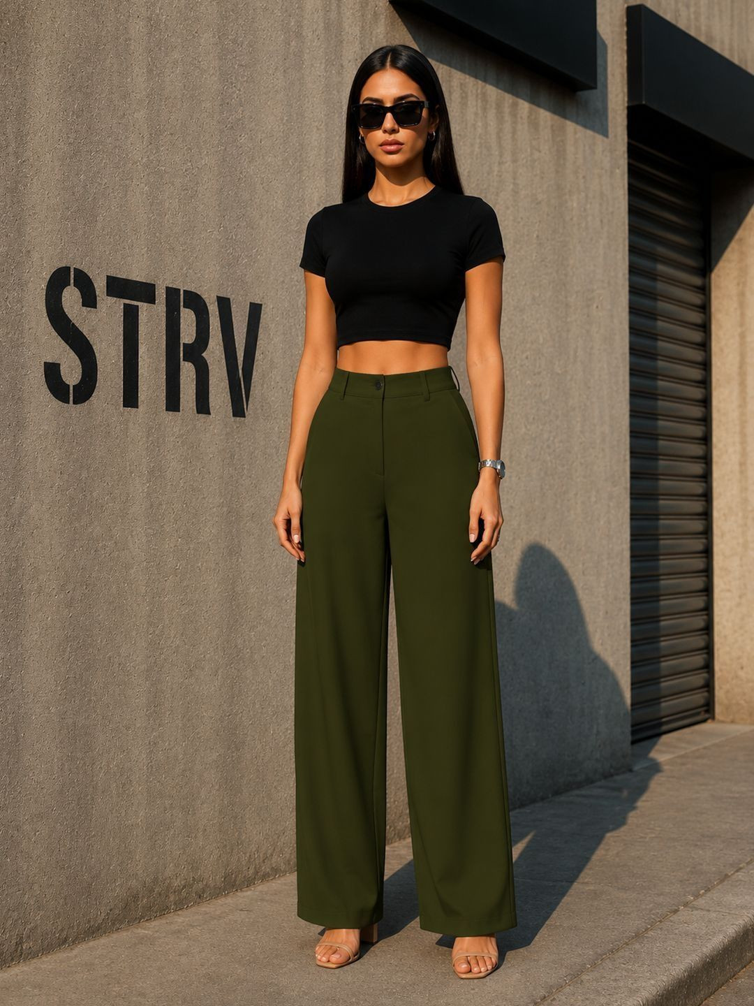 STRV Women Solid Straight Fit Trousers