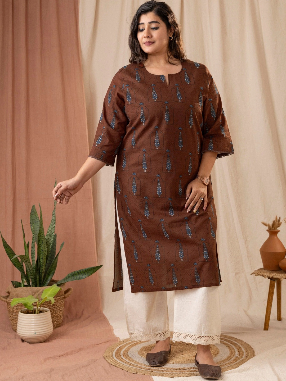 Amthi Women Ethnic Motifs Printed Indie Prints Kurta