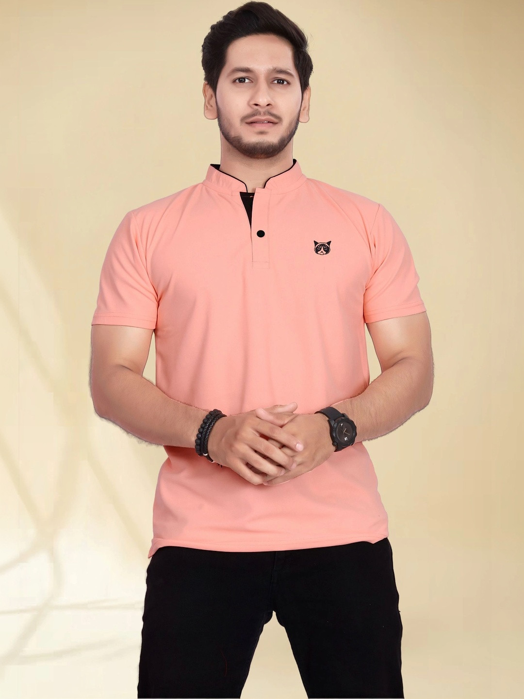BAGHADBILLO Men Mandarin Collar T-shirt