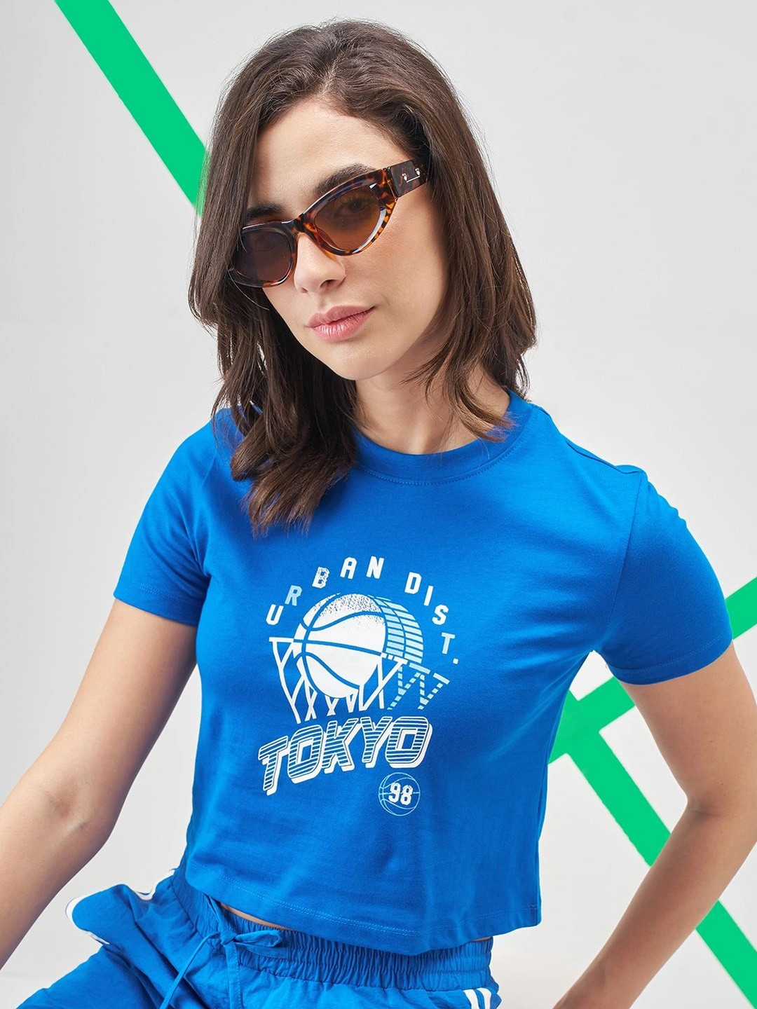 Street By Tokyo Talkies Women Printed Fitted Crop Tshirts
