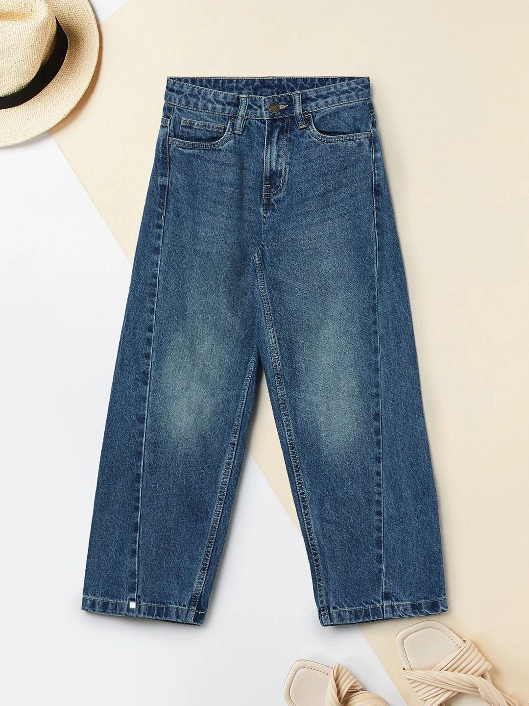 max Girls Regular Fit Mid-Rise Stretchable Jeans