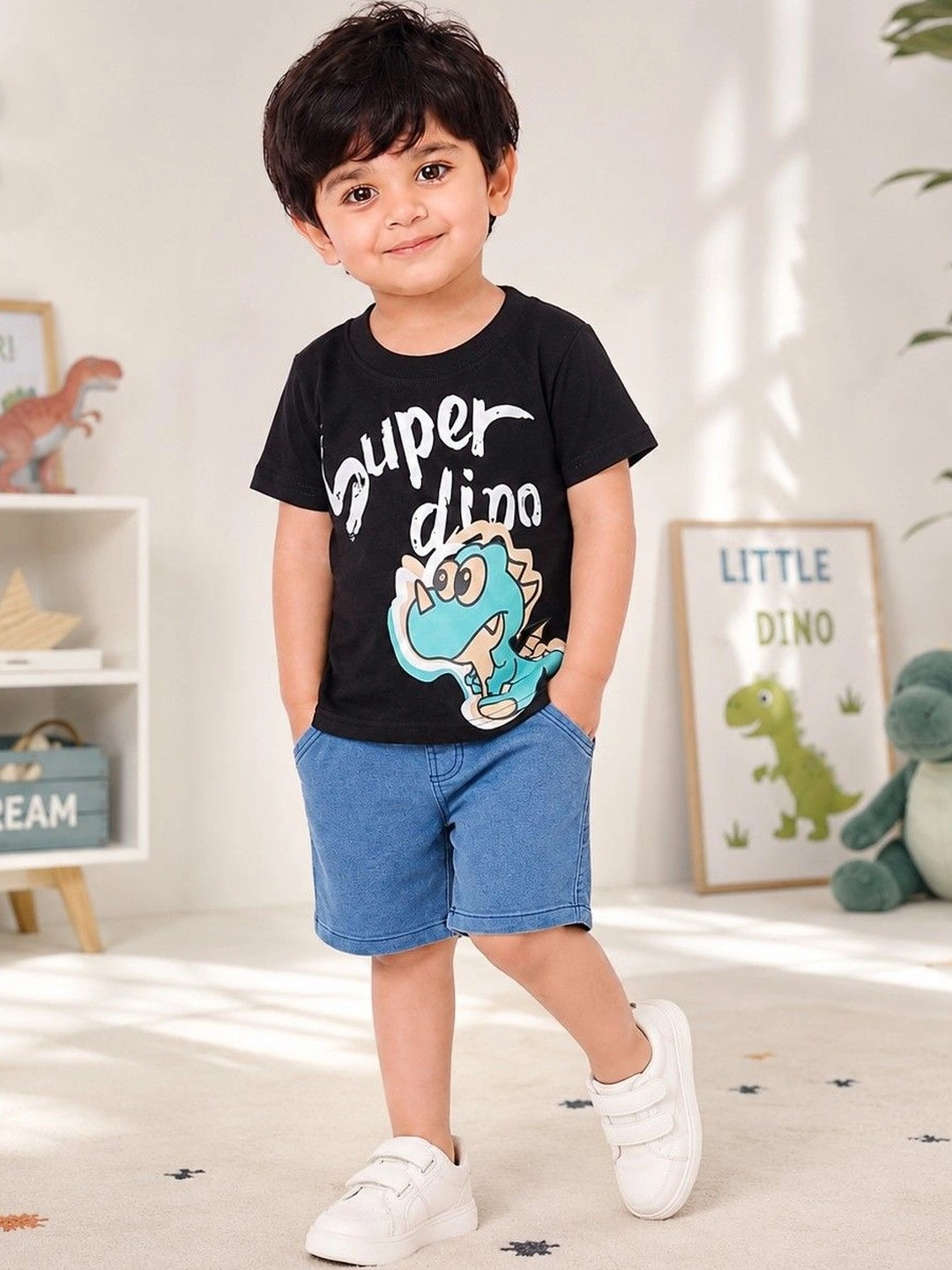 KIDDOLO Boys Printed Round Neck Pure Cotton T-shirt With Shorts