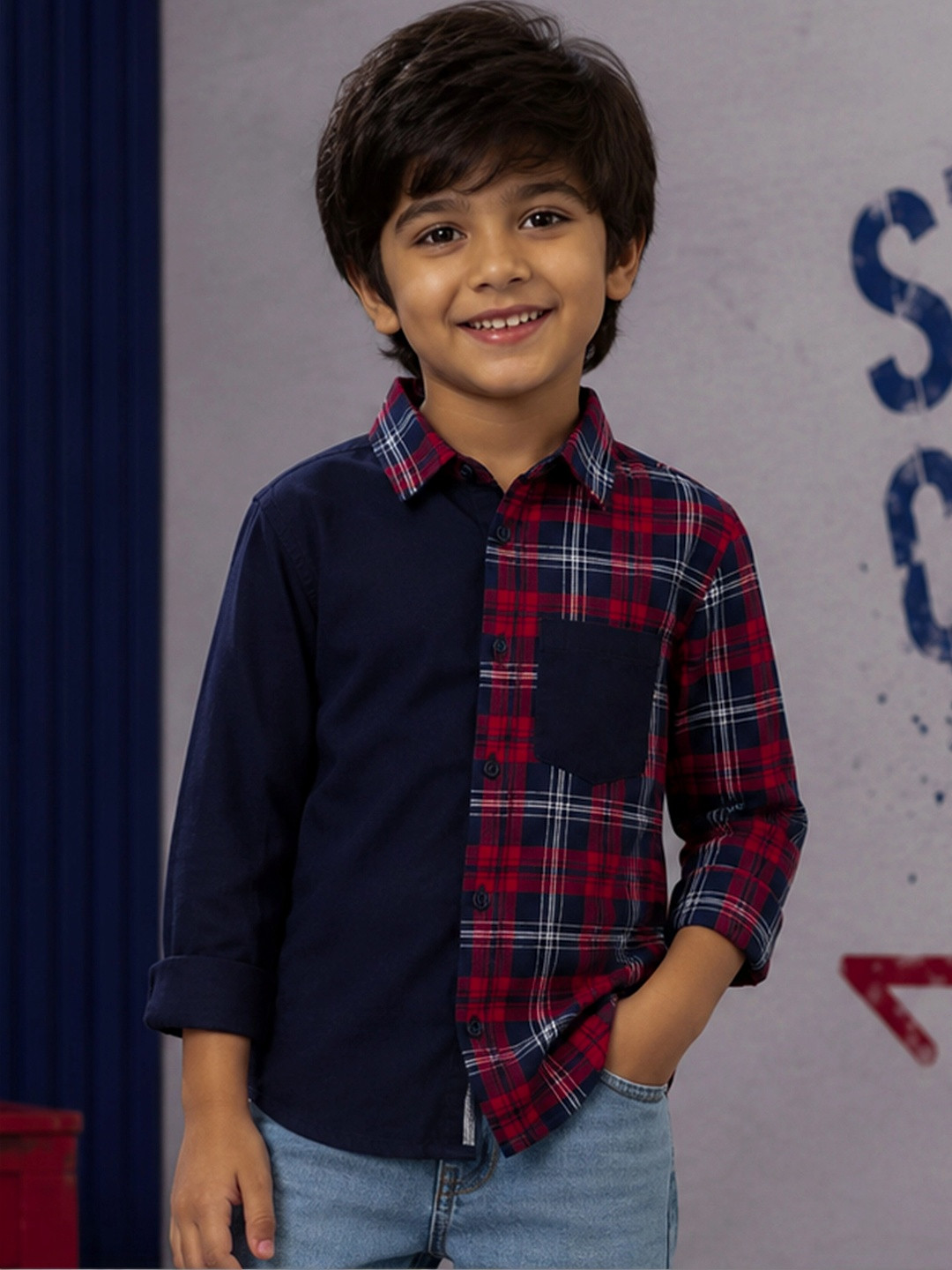 KiddoPanti Boys Colourblocked Casual Shirt
