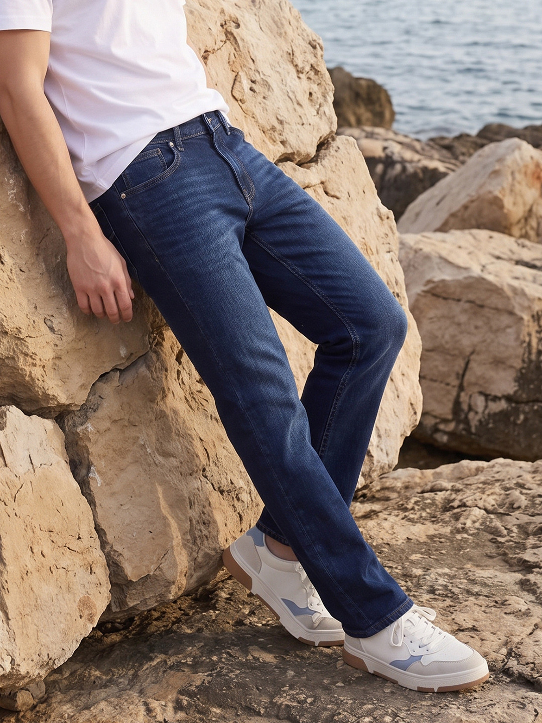 Nautica Men Straight Fit Light Fade Stretchable Jeans