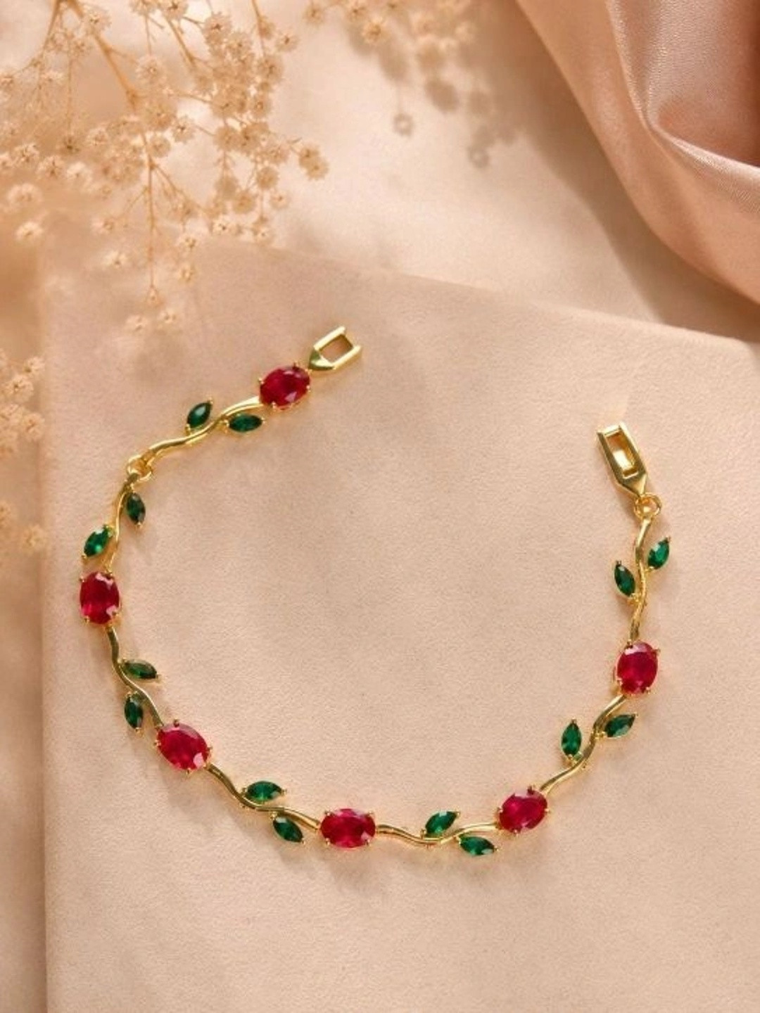 Sangria Women Brass Crystals Gold-Plated Link Bracelet