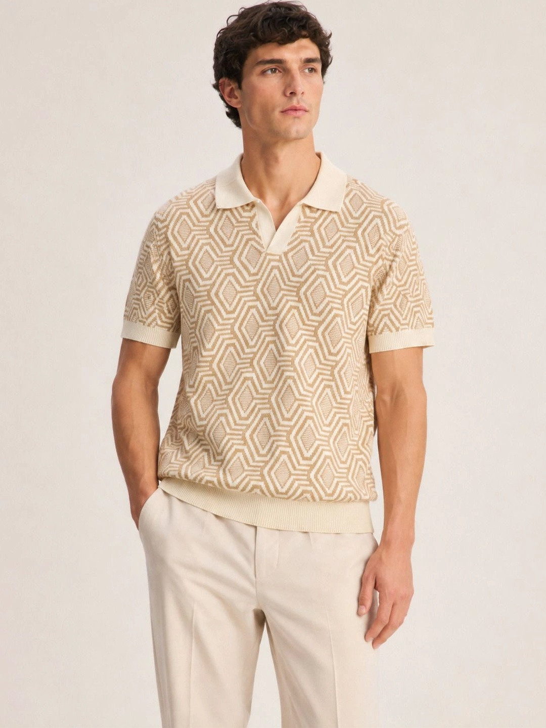 ULUPZ Men Printed Polo Collar T-shirt