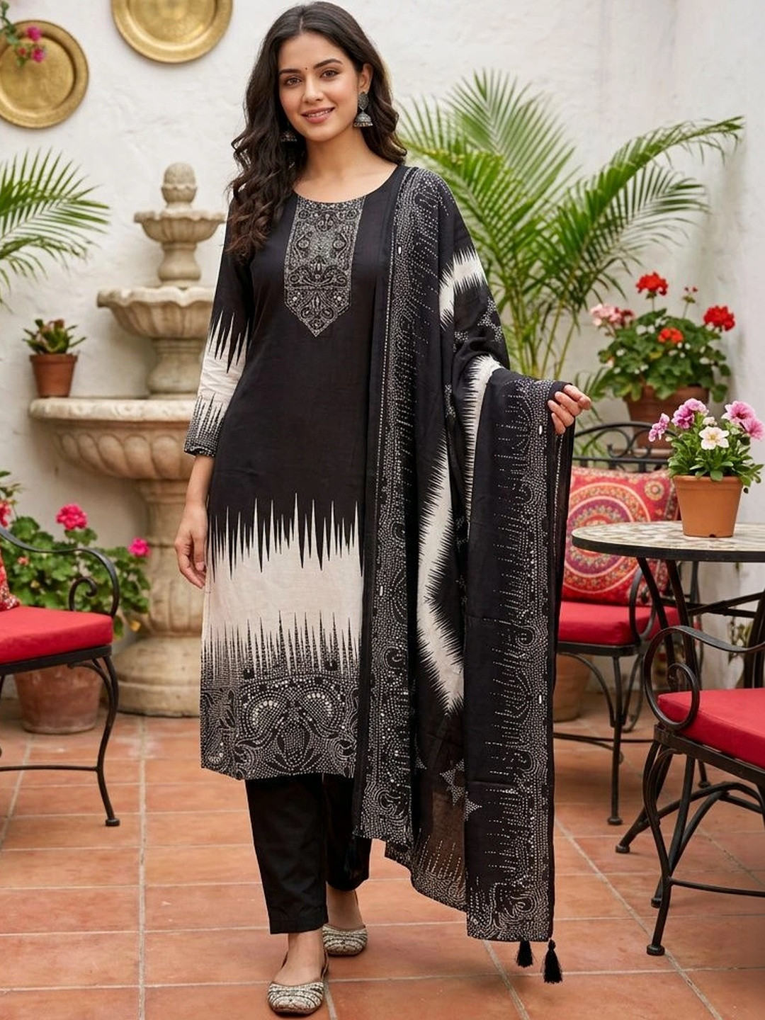 Anouk Women Printed Regular Beads and Stones Kurta with Trousers & Dupatta