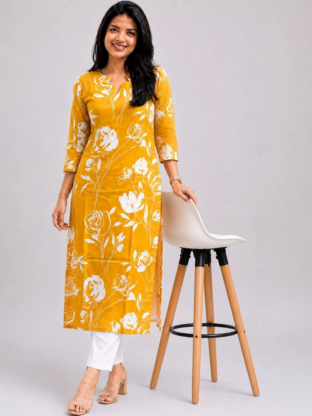 Lugru Collection Floral Printed V-Neck Kurti