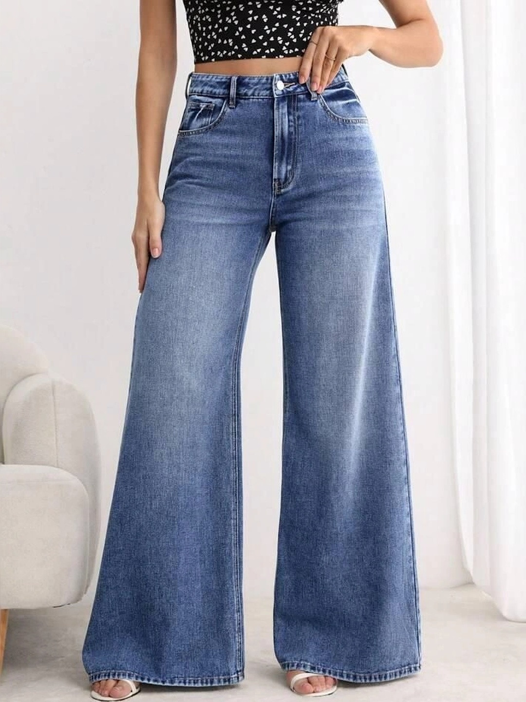 ESLITA Women High-Rise Light Fade Jeans