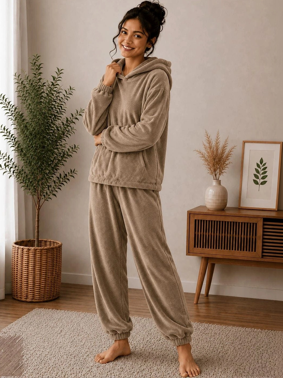 AAASH Women Night suit