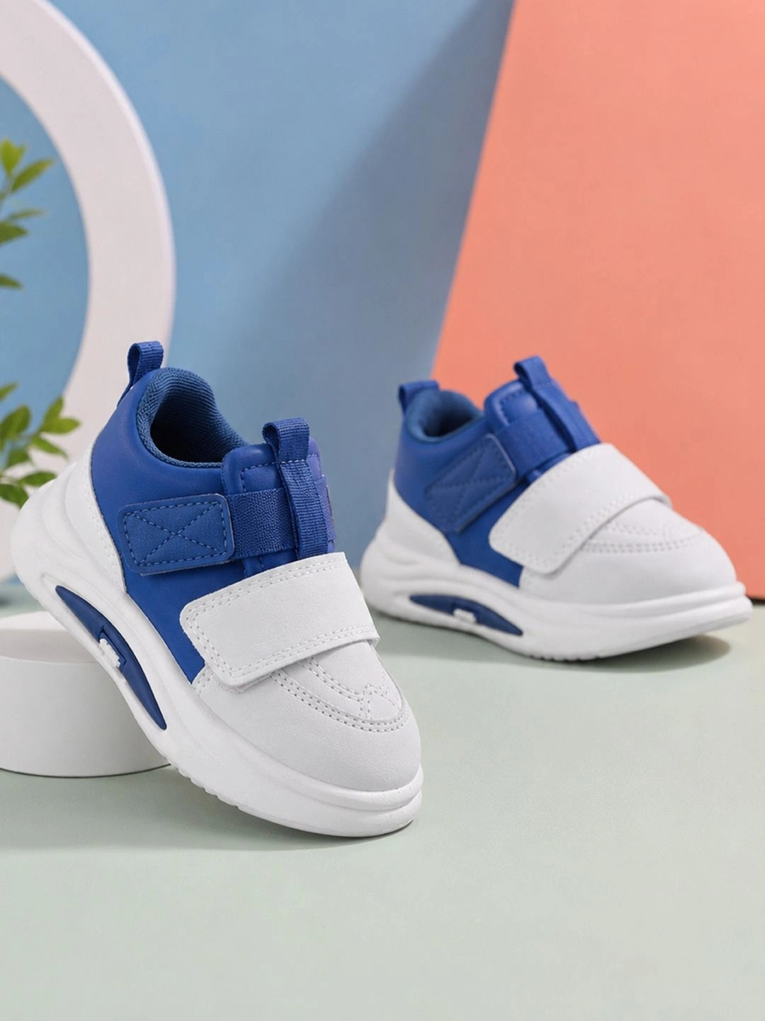 ABLESTEP Boys Colourblocked Sneakers