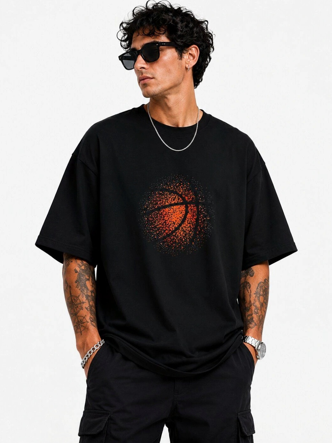 HASTEN Men Oversized Graphic Sports T-shirt