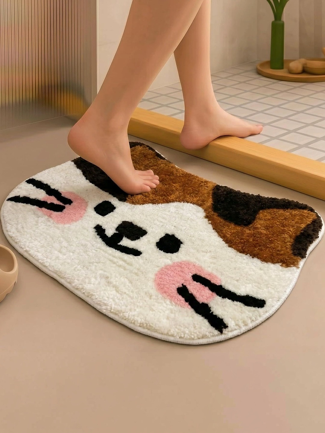 Aura White Patterned Anti-Skid 1200-GSM Doormats