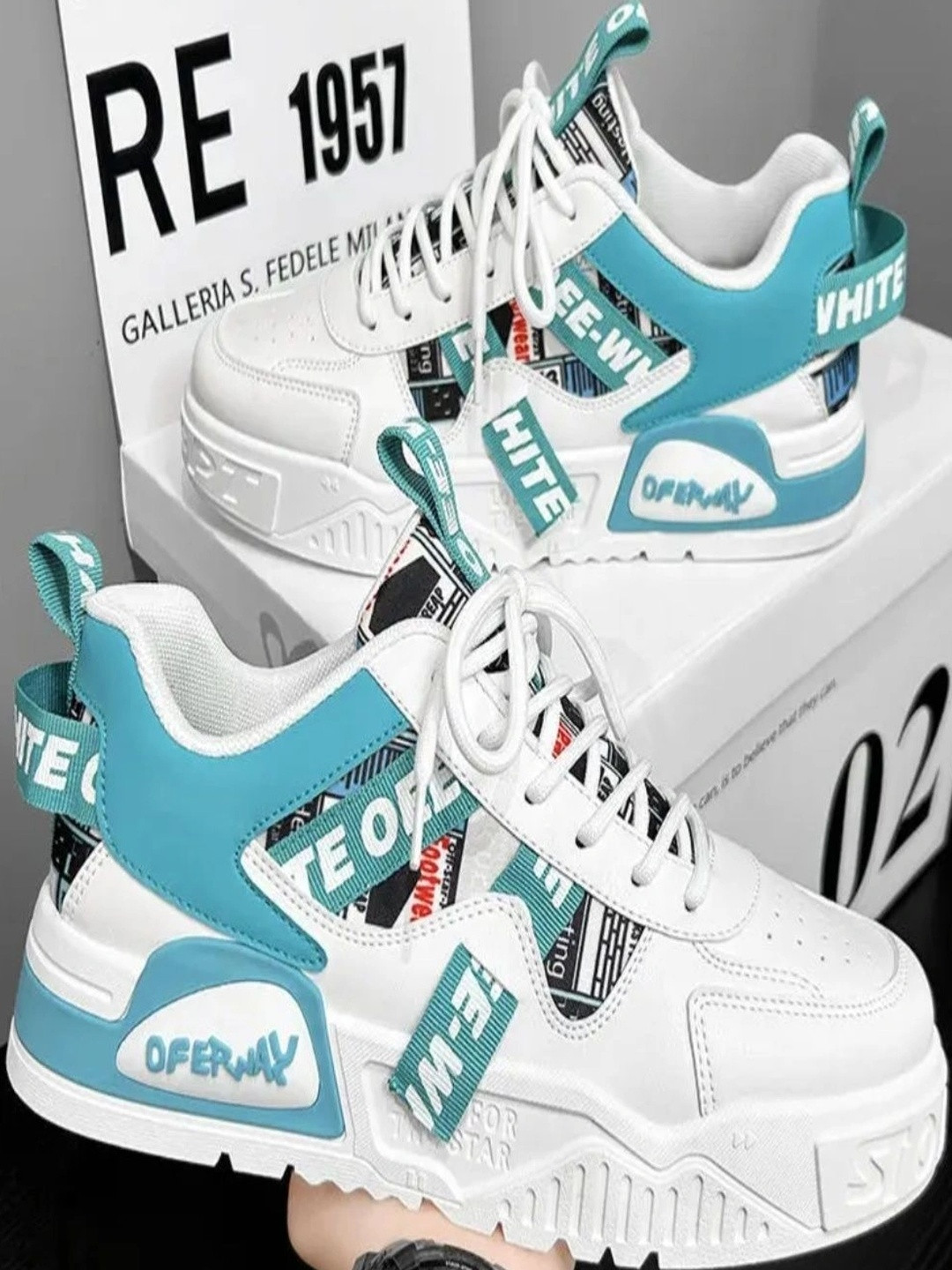 TIGONIS Men Printed Sneakers