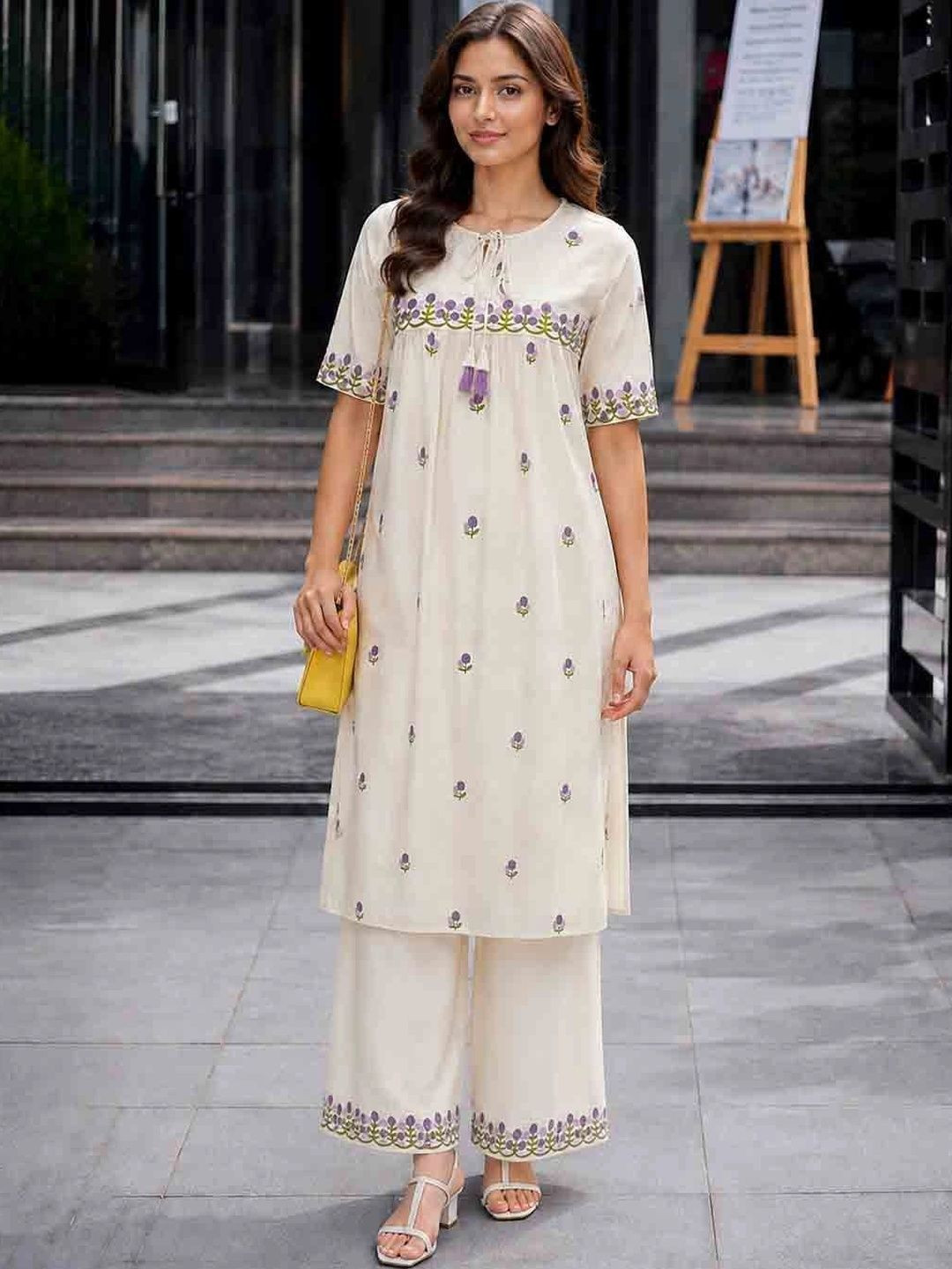 Moda Rapido Women Ethnic Motifs Embroidered Regular Thread Work Kurta with Palazzos
