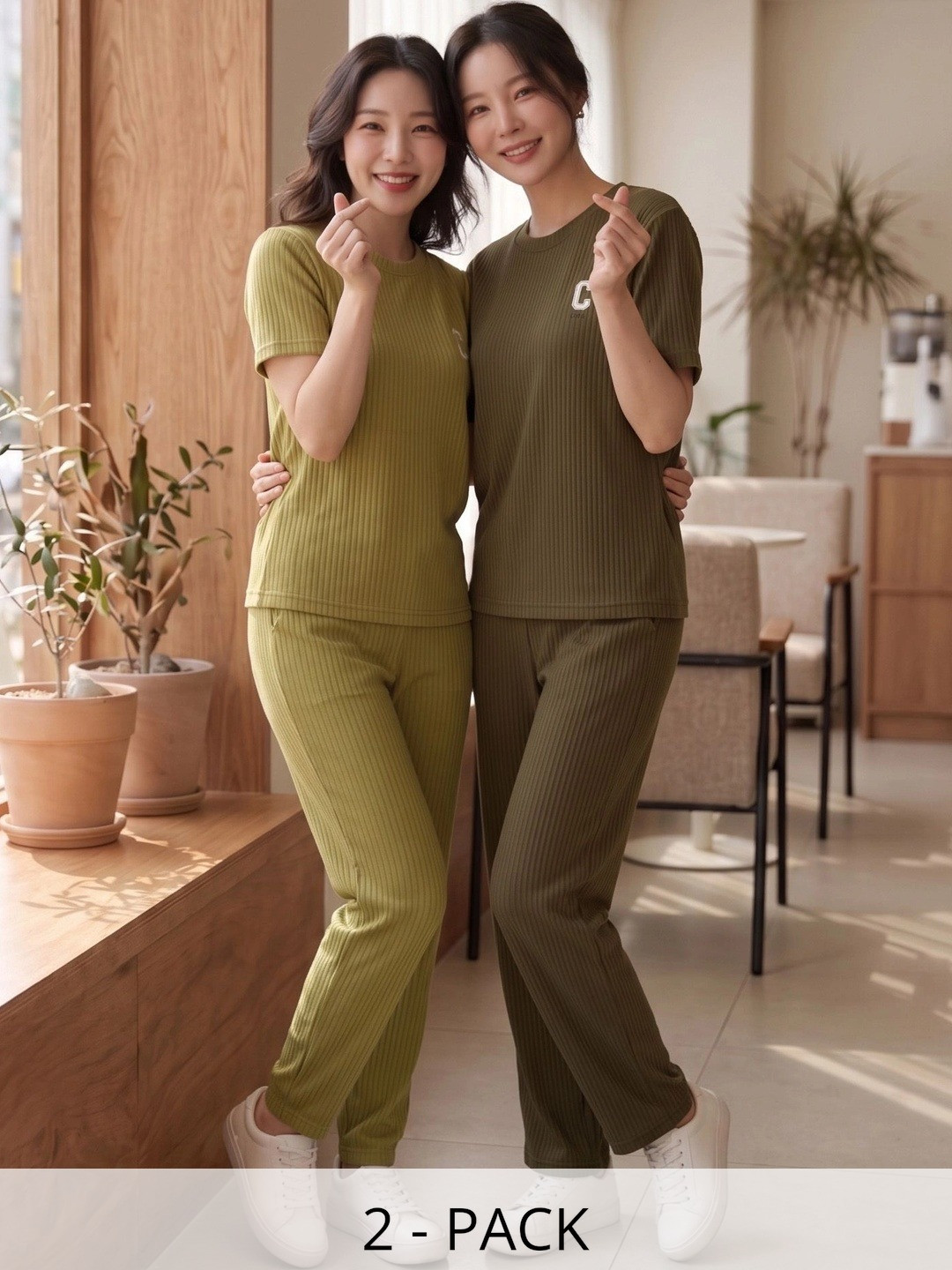 TIROMI Pack Of 2 Cotton Solid T-shirt with Trousers