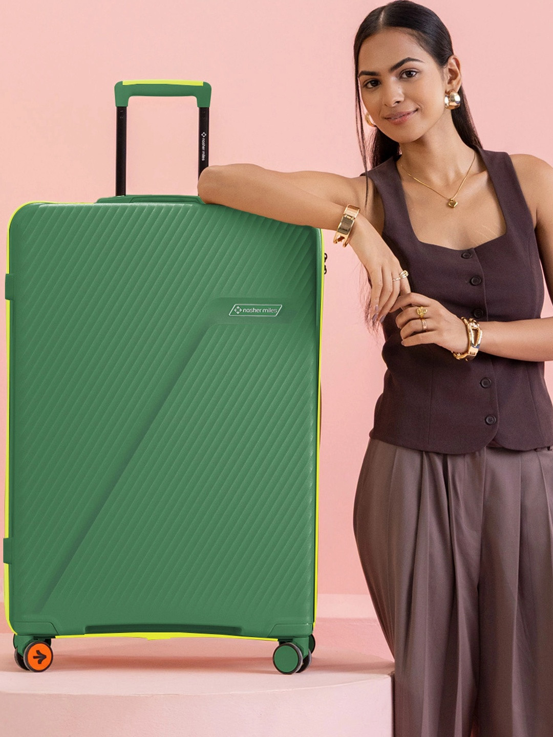 Nasher Miles Montreal OliveGreen Dual Color Large Suitacse Trolley Bag 28Inch luggage 111L